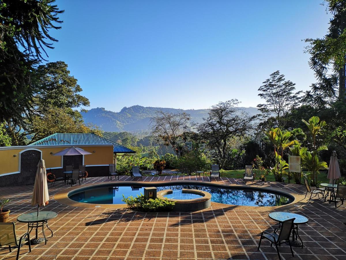 Hotel Villa Florencia Turrialba Exteriör bild