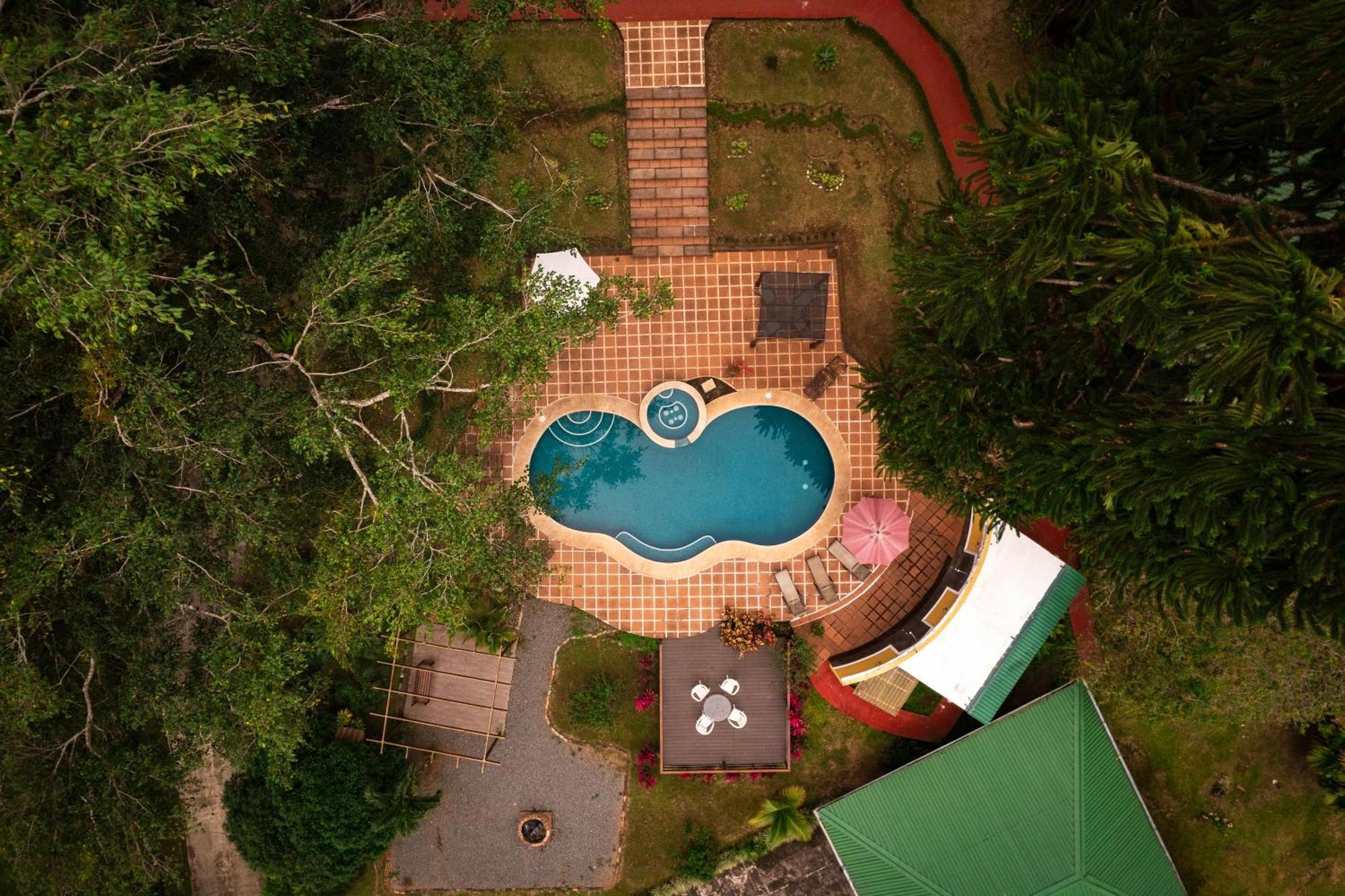 Hotel Villa Florencia Turrialba Exteriör bild