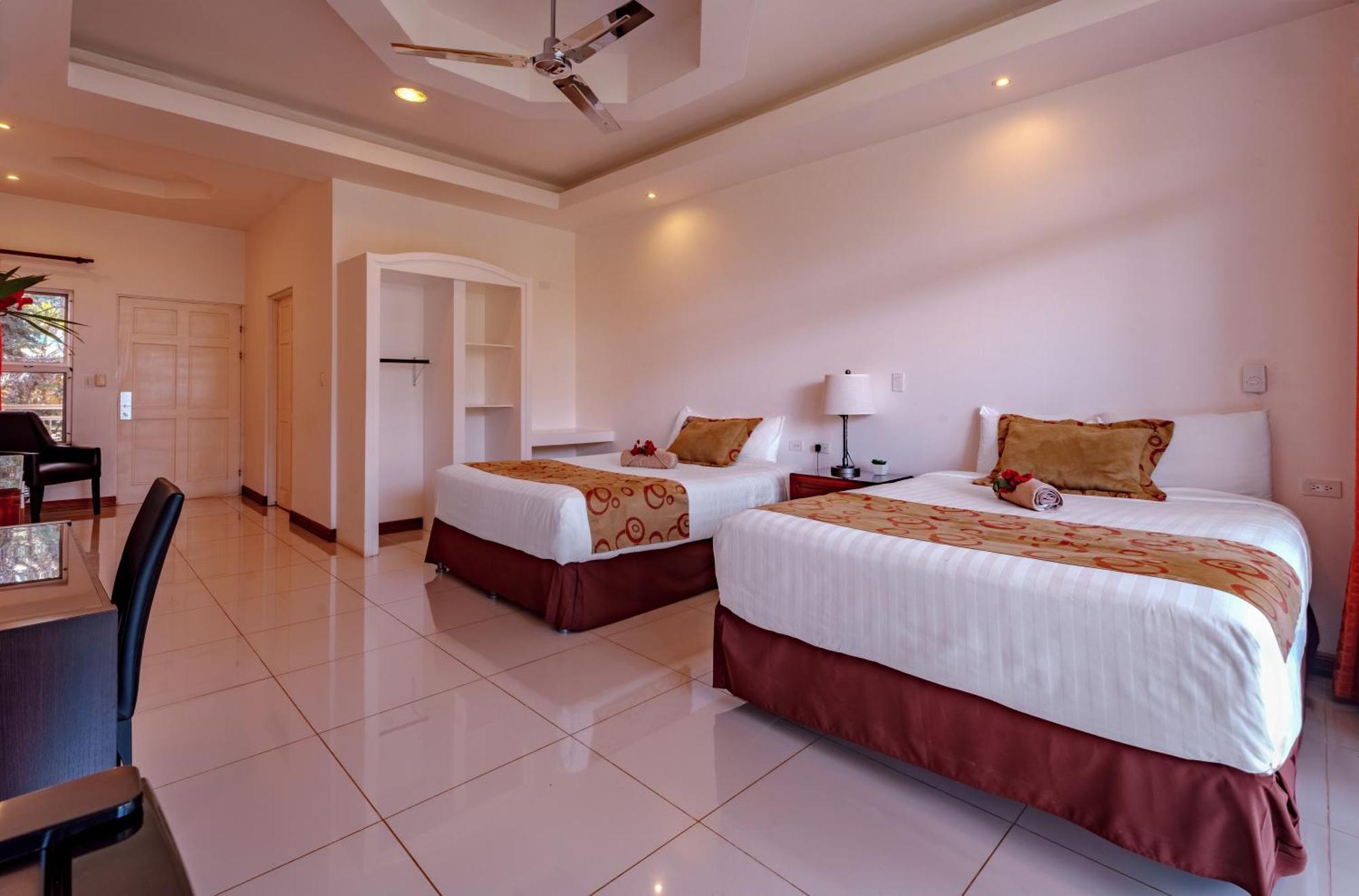Hotel Villa Florencia Turrialba Exteriör bild