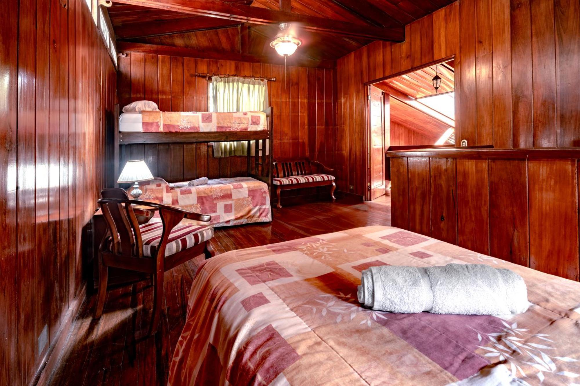 Hotel Villa Florencia Turrialba Rum bild